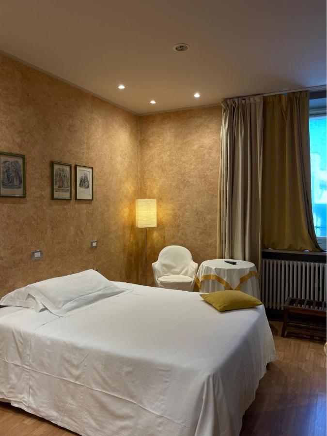 Albergo Ristorante Trieste Boves Eksteriør bilde